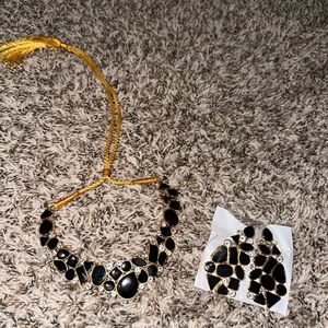 Necklace set